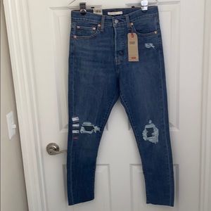 Levi’s wedgie skinny